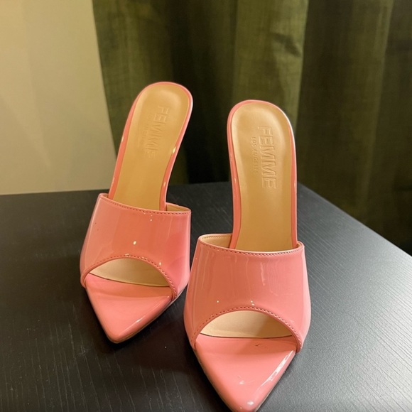 ❌SOLD❌La Femme GIANNI heels - Picture 2 of 5